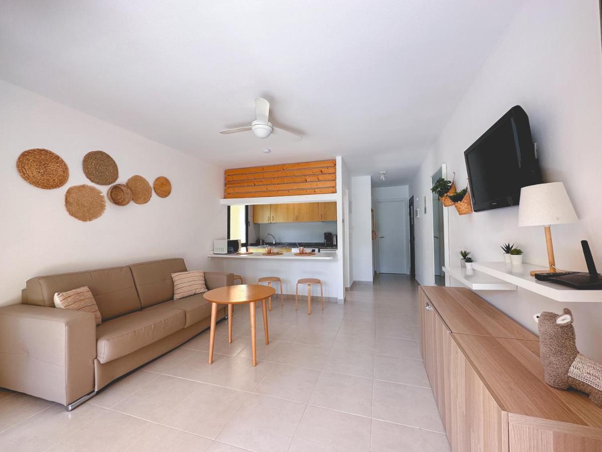 Seaside Apartment Corralejo : A Cozy Holiday Home In A Peaceful Well Located Green Complex Exteriér fotografie